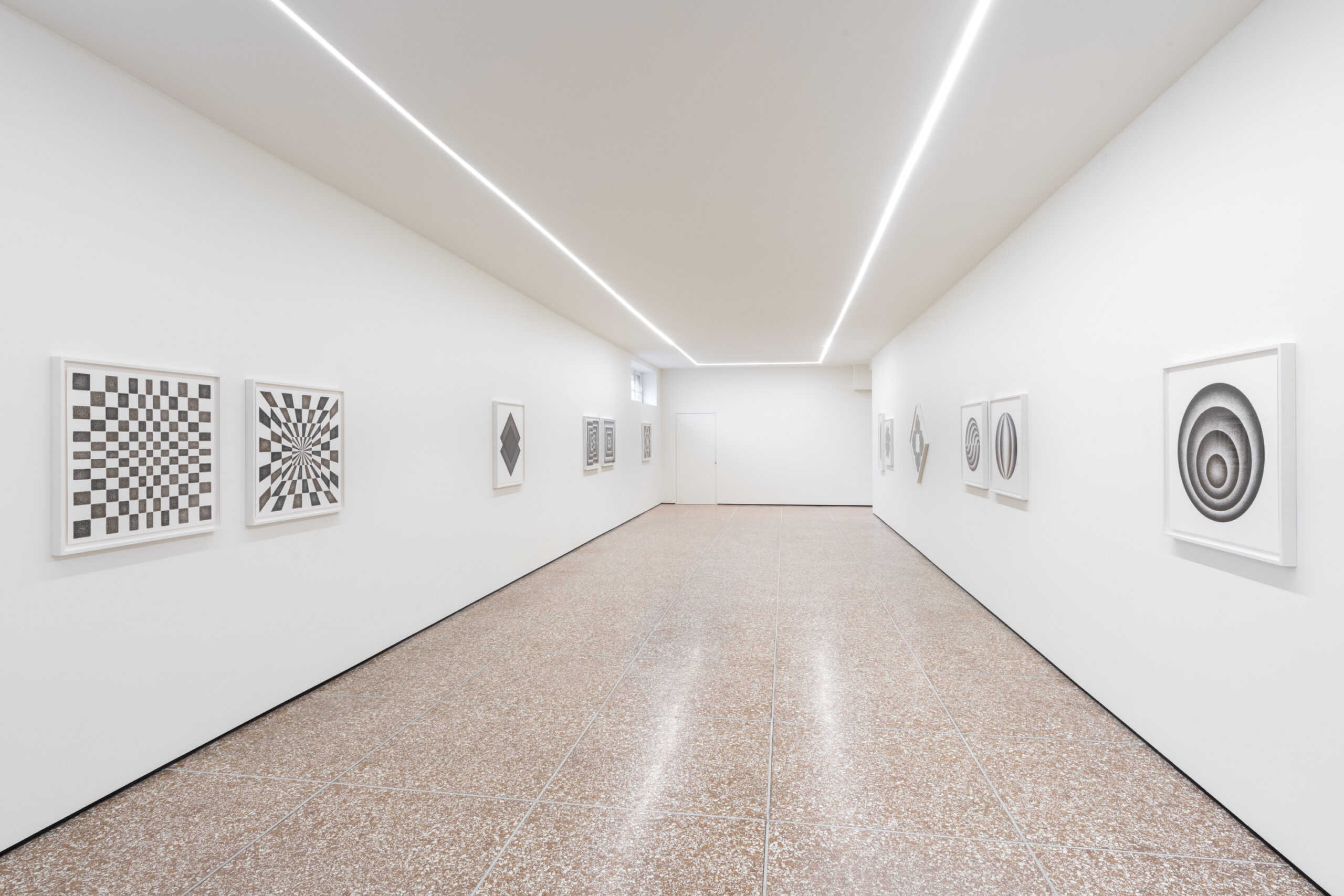 Ignacio Uriarte | Duality | Exhibition View photo: Lorrenzo Palmieri ©LOOM gallery & The Artist